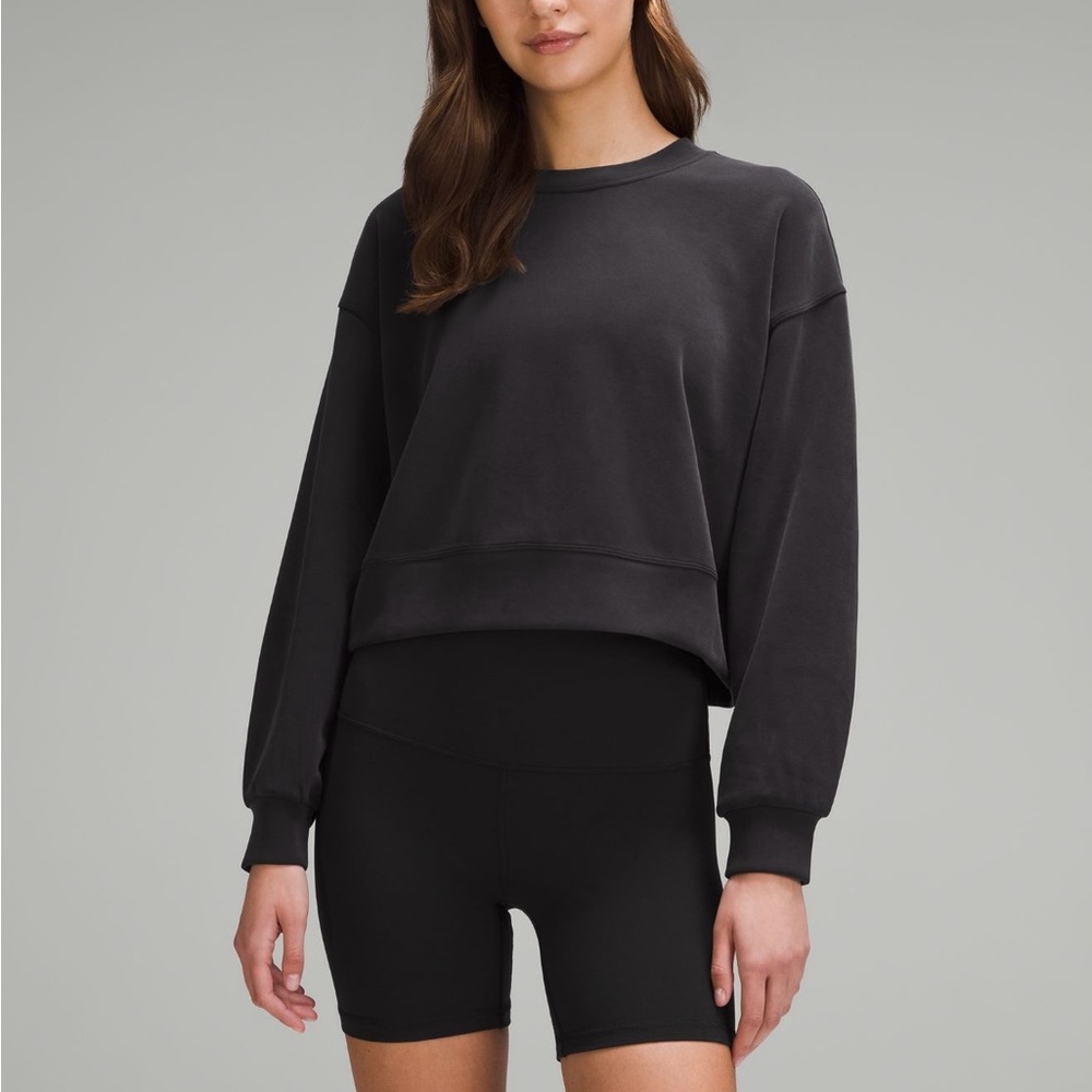 Lululemon Softstreme Perfectly Cropped Crew Black